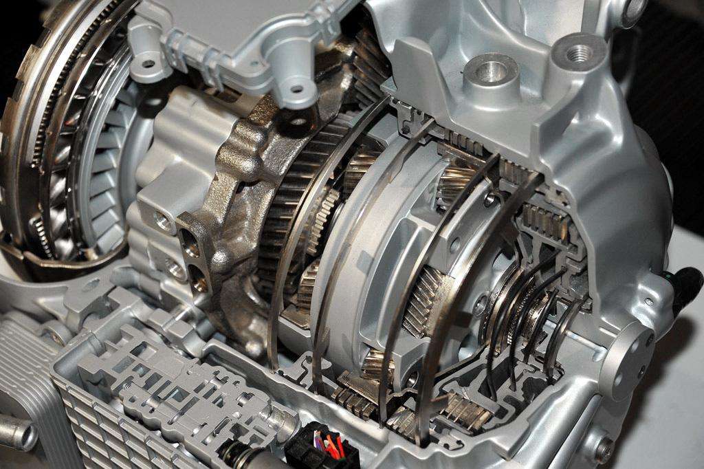 針對(duì)常見變速箱漏油問題探討