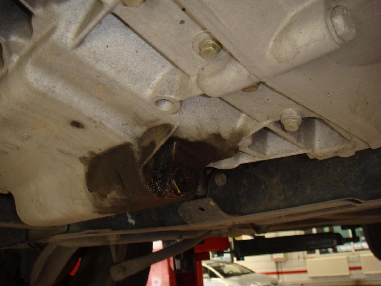 保密防漏，專業(yè)油封解決漏油