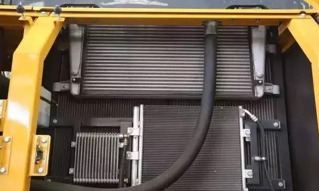 炎炎夏日！6點挖機保養(yǎng)技巧要牢記！