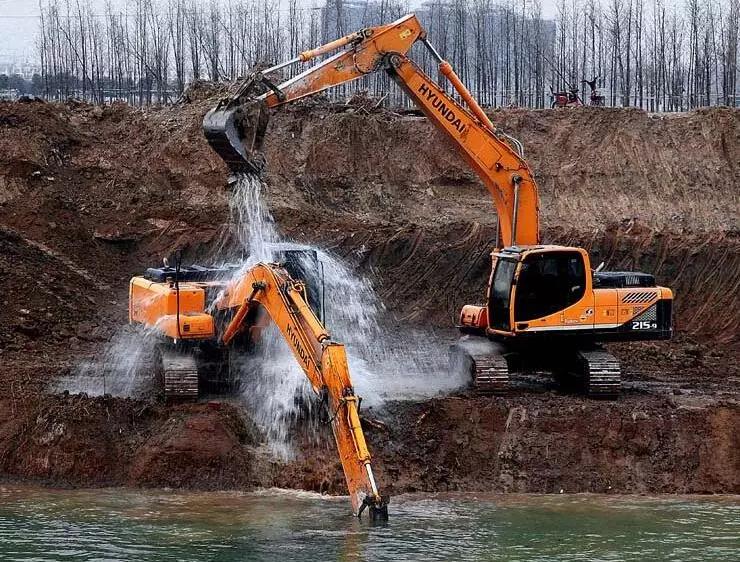 炎炎夏季，四妙招讓您的挖掘機(jī)高效運(yùn)作！